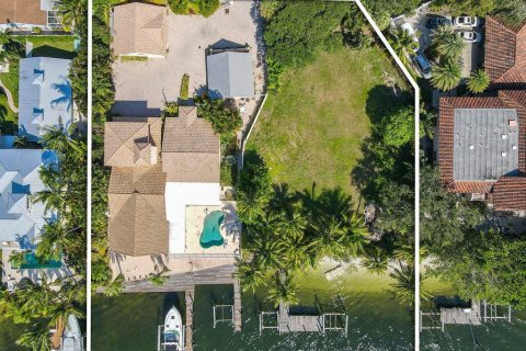 Купить земельный участок в Норт-Палм-Бич, Флорида № 720921 - фото 10
