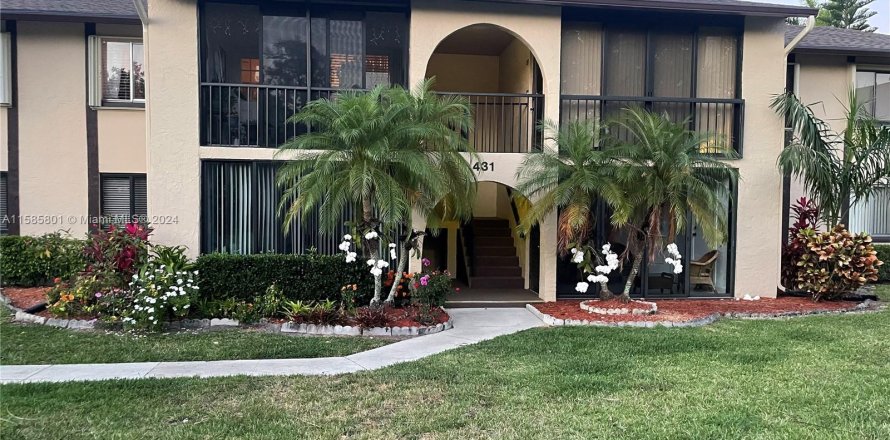 Condo in Greenacres, Florida, 2 bedrooms  № 1180790