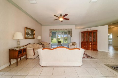 Casa en venta en Ocala, Florida, 3 dormitorios, 179.77 m2 № 1352925 - foto 8