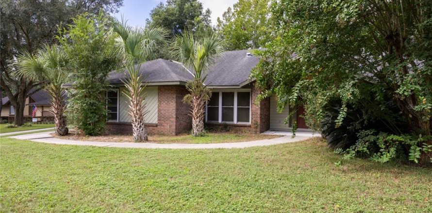 Casa en Gainesville, Florida 4 dormitorios, 273.13 m2 № 1352926