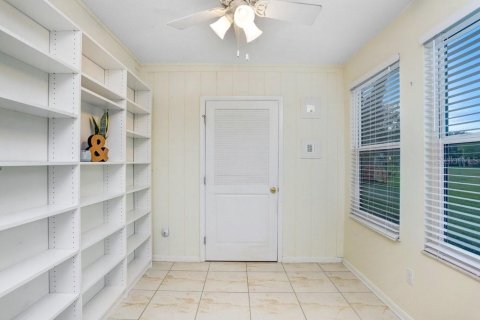 Copropriété à vendre à Zephyrhills, Floride: 1 chambre, 70.23 m2 № 1386859 - photo 5