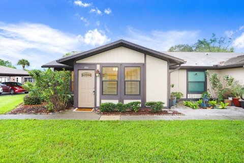 Copropriété à vendre à Zephyrhills, Floride: 1 chambre, 70.23 m2 № 1386859 - photo 2