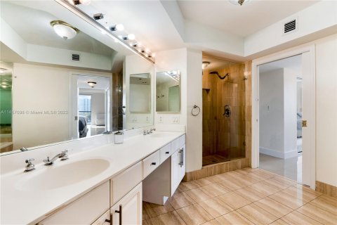 Condo in Aventura, Florida, 3 bedrooms  № 1333505 - photo 19