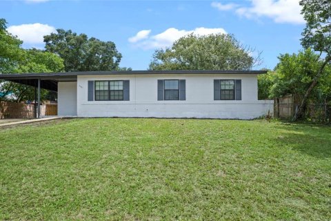 Villa ou maison à vendre à Deltona, Floride: 3 chambres, 97.55 m2 № 1350009 - photo 1