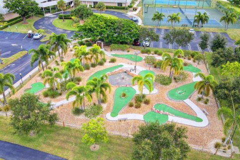 Casa en venta en West Palm Beach, Florida, 2 dormitorios, 137.4 m2 № 1185463 - foto 24