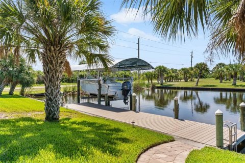 Villa ou maison à vendre à Port Charlotte, Floride: 3 chambres, 199.46 m2 № 1338445 - photo 9