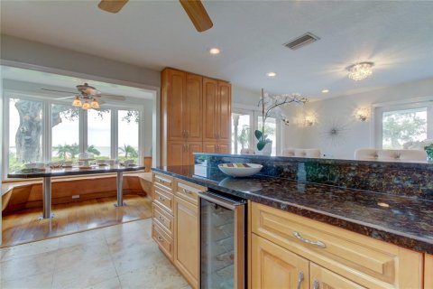 Casa en alquiler en Safety Harbor, Florida, 4 dormitorios, 343.74 m2 № 216177 - foto 16