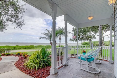 Villa ou maison à louer à Safety Harbor, Floride: 4 chambres, 343.74 m2 № 216177 - photo 3