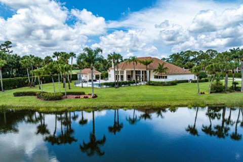 Villa ou maison à vendre à West Palm Beach, Floride: 5 chambres, 480.86 m2 № 1189833 - photo 4