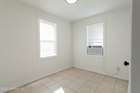 Dúplex en venta en Jacksonville, Florida, 4 dormitorios, 97.55 m2 № 861944 - foto 9