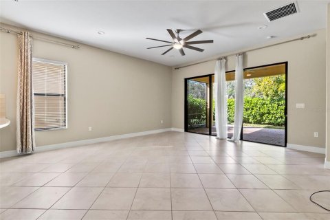 House in Naples, Florida 3 bedrooms, 170.57 sq.m. № 842468 - photo 15