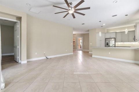 House in Naples, Florida 3 bedrooms, 170.57 sq.m. № 842468 - photo 17