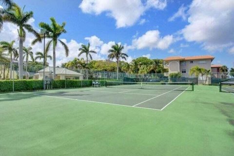 Copropriété à vendre à Boca Raton, Floride: 2 chambres, 100.43 m2 № 1096714 - photo 3