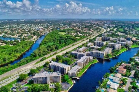 Condo in Boca Raton, Florida, 1 bedroom  № 1096713 - photo 17