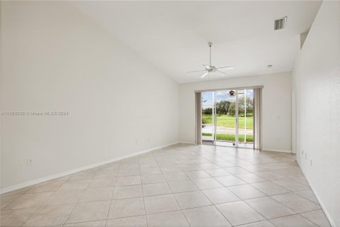 Villa ou maison à vendre à Sunrise, Floride: 3 chambres, 133.22 m2 № 1383521 - photo 11