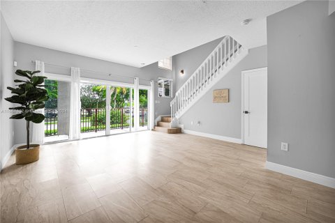 Copropriété à vendre à Miami, Floride: 3 chambres, 166.3 m2 № 1383544 - photo 14