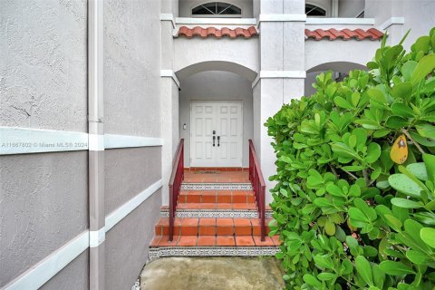 Copropriété à vendre à Miami, Floride: 3 chambres, 166.3 m2 № 1383544 - photo 9