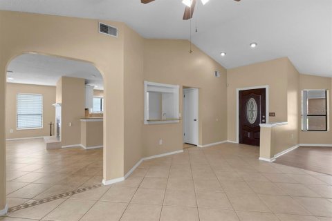 Villa ou maison à vendre à Tampa, Floride: 4 chambres, 218.04 m2 № 1344203 - photo 8