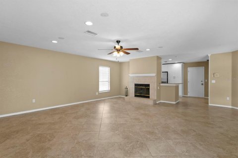 House in Tampa, Florida 4 bedrooms, 218.04 sq.m. № 1344203 - photo 10