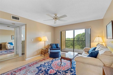 Condo in Saint Petersburg, Florida, 2 bedrooms  № 1344201 - photo 20