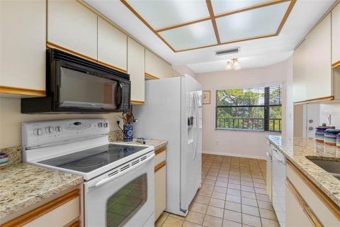 Copropriété à vendre à Saint Petersburg, Floride: 2 chambres, 92.9 m2 № 1344201 - photo 12