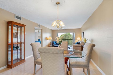 Condominio en venta en Saint Petersburg, Florida, 2 dormitorios, 92.9 m2 № 1344201 - foto 16