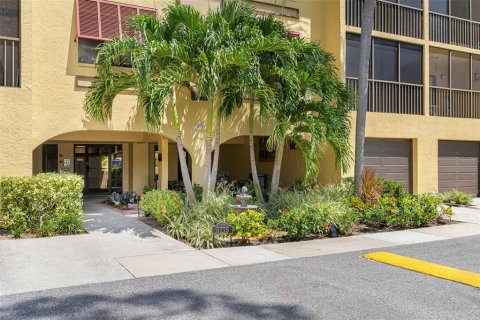 Condominio en venta en Saint Petersburg, Florida, 2 dormitorios, 92.9 m2 № 1344201 - foto 4