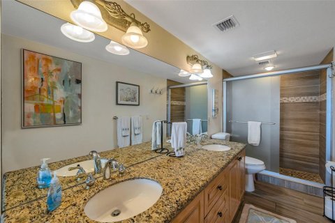 Copropriété à vendre à Madeira Beach, Floride: 2 chambres, 103.12 m2 № 1344198 - photo 29