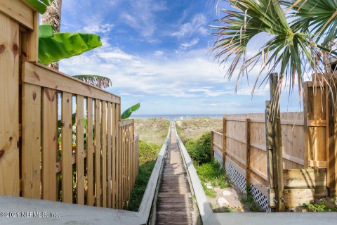 Villa ou maison à louer à Neptune Beach, Floride: 2 chambres, 74.32 m2 № 802032 - photo 14