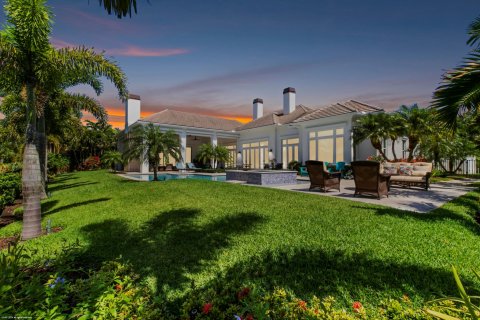 Villa ou maison à vendre à Hobe Sound, Floride: 4 chambres, 479 m2 № 1152145 - photo 13