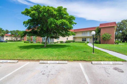 Condominio en venta en Vero Beach, Florida, 2 dormitorios, 92.9 m2 № 629986 - foto 13