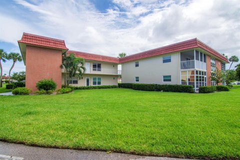 Condominio en venta en Vero Beach, Florida, 2 dormitorios, 92.9 m2 № 629986 - foto 12