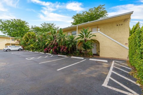 Condominio en venta en Wilton Manors, Florida, 2 dormitorios, 67.63 m2 № 1118744 - foto 16
