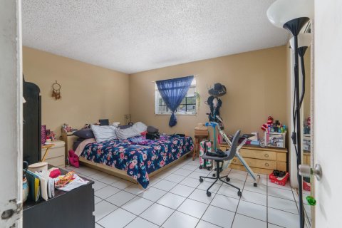 Condo in Wilton Manors, Florida, 2 bedrooms  № 1118744 - photo 5