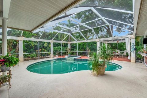 Casa en venta en Palm Harbor, Florida, 4 dormitorios, 311.04 m2 № 1382854 - foto 5