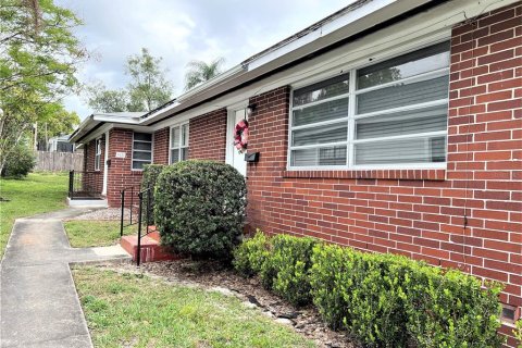 Appartement à louer à Lakeland, Floride: 2 chambres, 173.82 m2 № 1273626 - photo 1