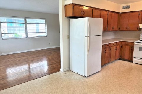 Appartement à louer à Lakeland, Floride: 2 chambres, 173.82 m2 № 1273626 - photo 13