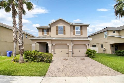 Villa ou maison à vendre à Kissimmee, Floride: 4 chambres, 182.46 m2 № 1322240 - photo 1