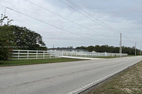 Villa ou maison à vendre à Homestead, Floride: 3 chambres, 224.64 m2 № 942923 - photo 19