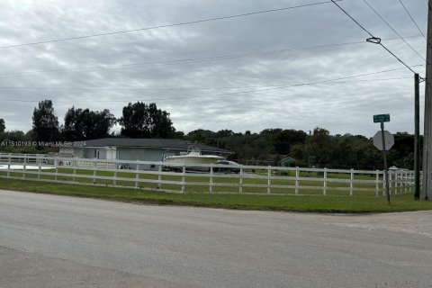 Villa ou maison à vendre à Homestead, Floride: 3 chambres, 224.64 m2 № 942923 - photo 3