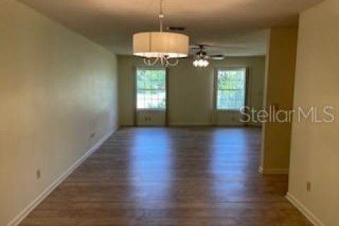 House in Ocala, Florida 3 bedrooms, 164.16 sq.m. № 1341103 - photo 13