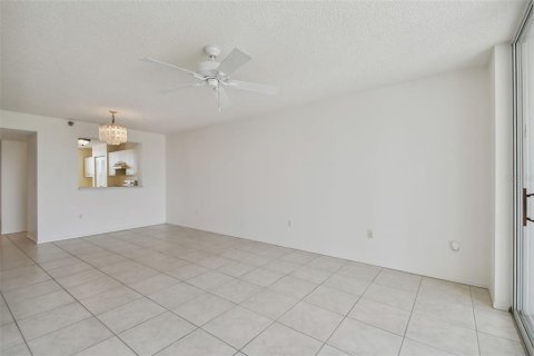 Copropriété à vendre à Bradenton, Floride: 2 chambres, 106.09 m2 № 1372147 - photo 28