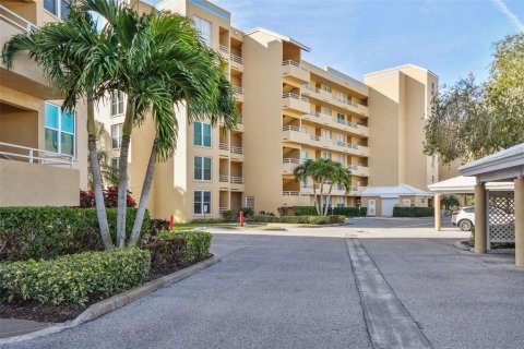 Copropriété à vendre à Bradenton, Floride: 2 chambres, 106.09 m2 № 1372147 - photo 4