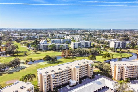 Condo in Bradenton, Florida, 2 bedrooms  № 1372147 - photo 10