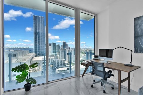 Condominio en alquiler en Miami, Florida, 1 dormitorio, 63.17 m2 № 1332203 - foto 11