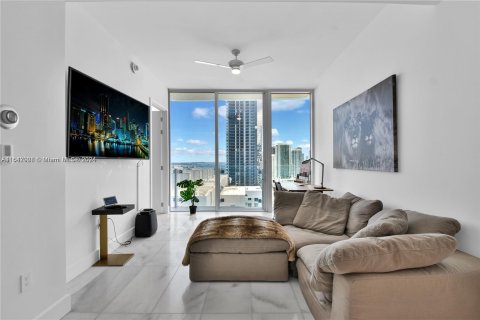 Condominio en alquiler en Miami, Florida, 1 dormitorio, 63.17 m2 № 1332203 - foto 10