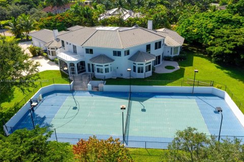 Villa ou maison à vendre à Coral Springs, Floride: 9 chambres, 758.73 m2 № 1332177 - photo 6