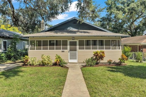 House in Lakeland, Florida 4 bedrooms, 135.64 sq.m. № 1394022 - photo 2