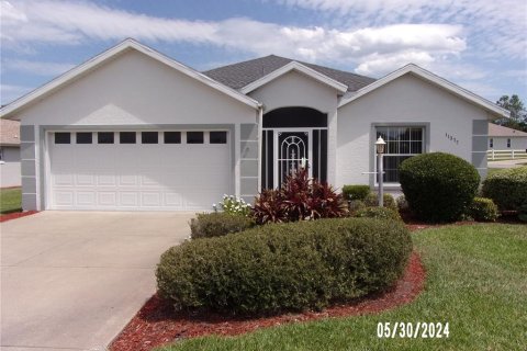 Villa ou maison à louer à Summerfield, Floride: 2 chambres, 164.07 m2 № 1378217 - photo 2