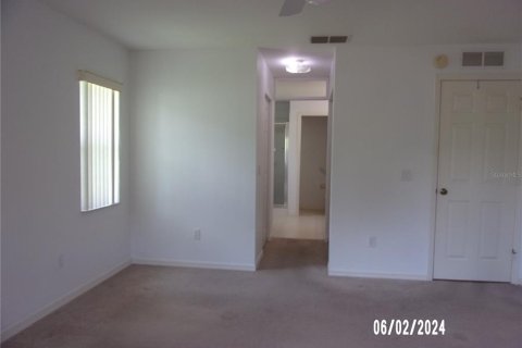 House in Summerfield, Florida 2 bedrooms, 164.07 sq.m. № 1378217 - photo 16